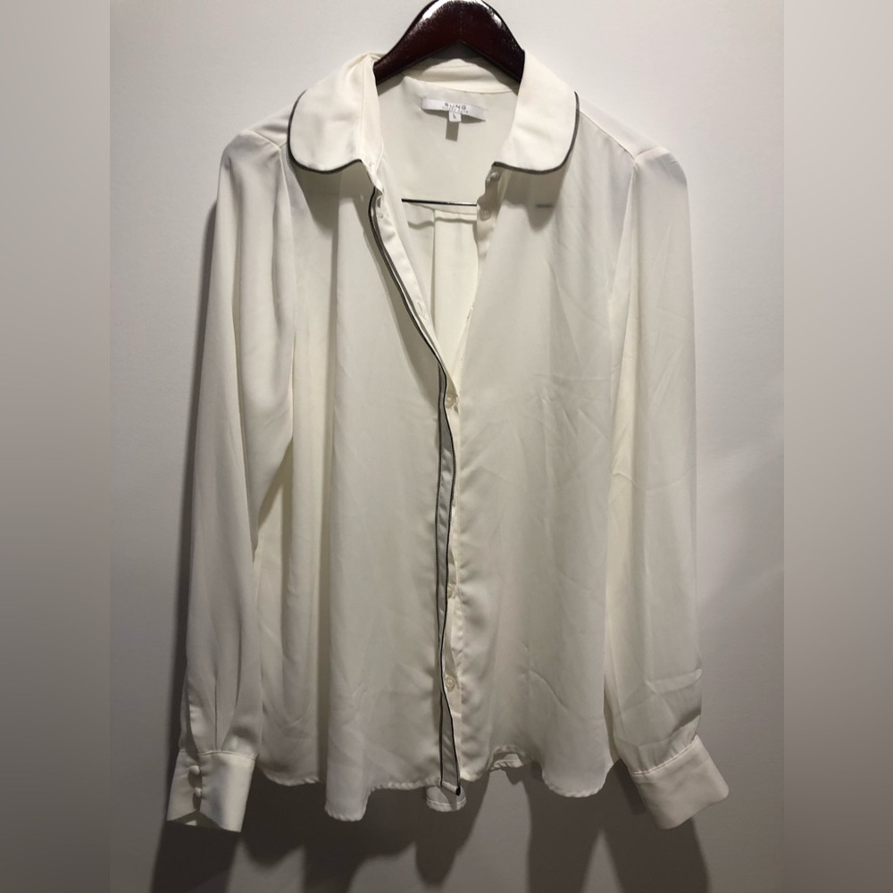 ALFRED SUNG Classic White Blouse